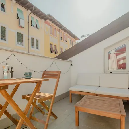 La Mula De Appartement *